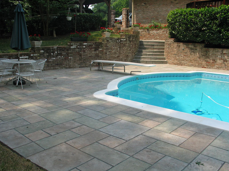 The Importance of Having a Professional Perform Concrete Pool Deck