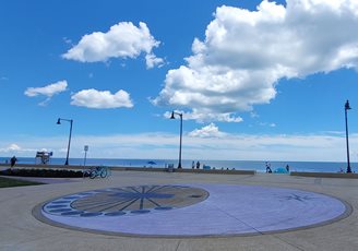 Buckroe Beach Human Sundial 
Site
Sundek
