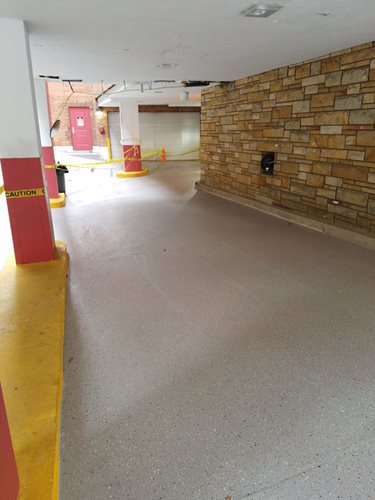 Conn Plaza Driveways Elastomeric 2 W.agg Effect
Driveways
SUNDEK of Washington
