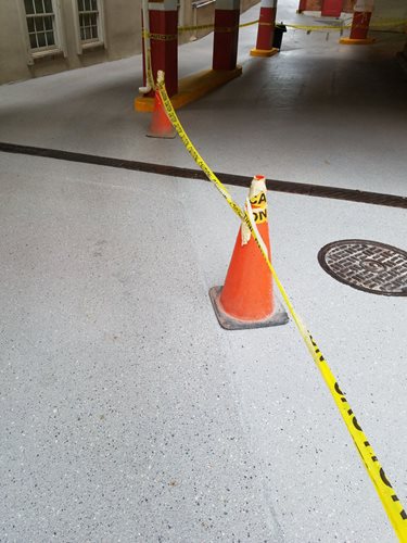 Conn Plaza Driveways Elastomeric W.agg Effects
Driveways
SUNDEK of Washington
